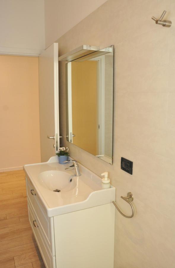 Verdi Appartment Modène Extérieur photo